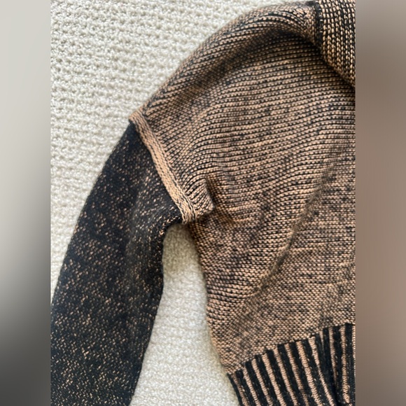 ZARA cropped turtleneck sweater - brown and black, size small - Picture 3 of 6